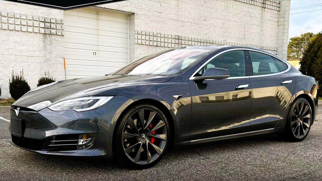 TESLA MODEL S 2017 5YJSA1E43HF219250 image